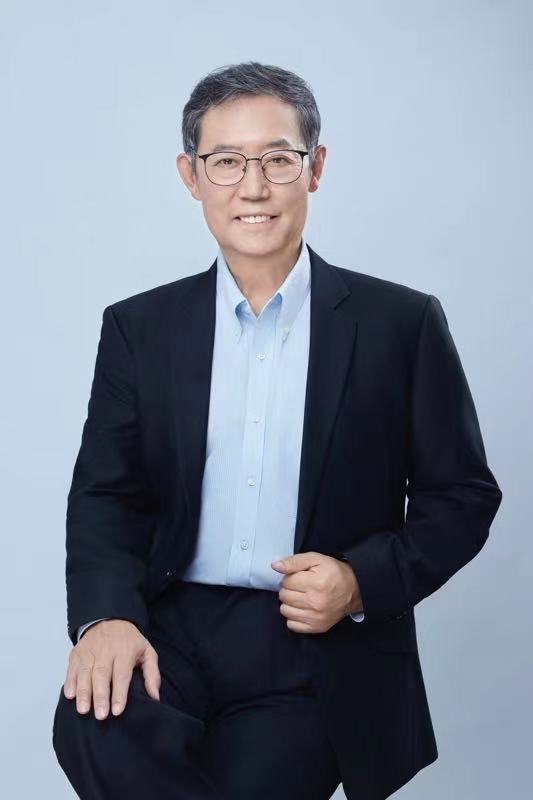 董事长肖像，来自时珍开物原站致辞